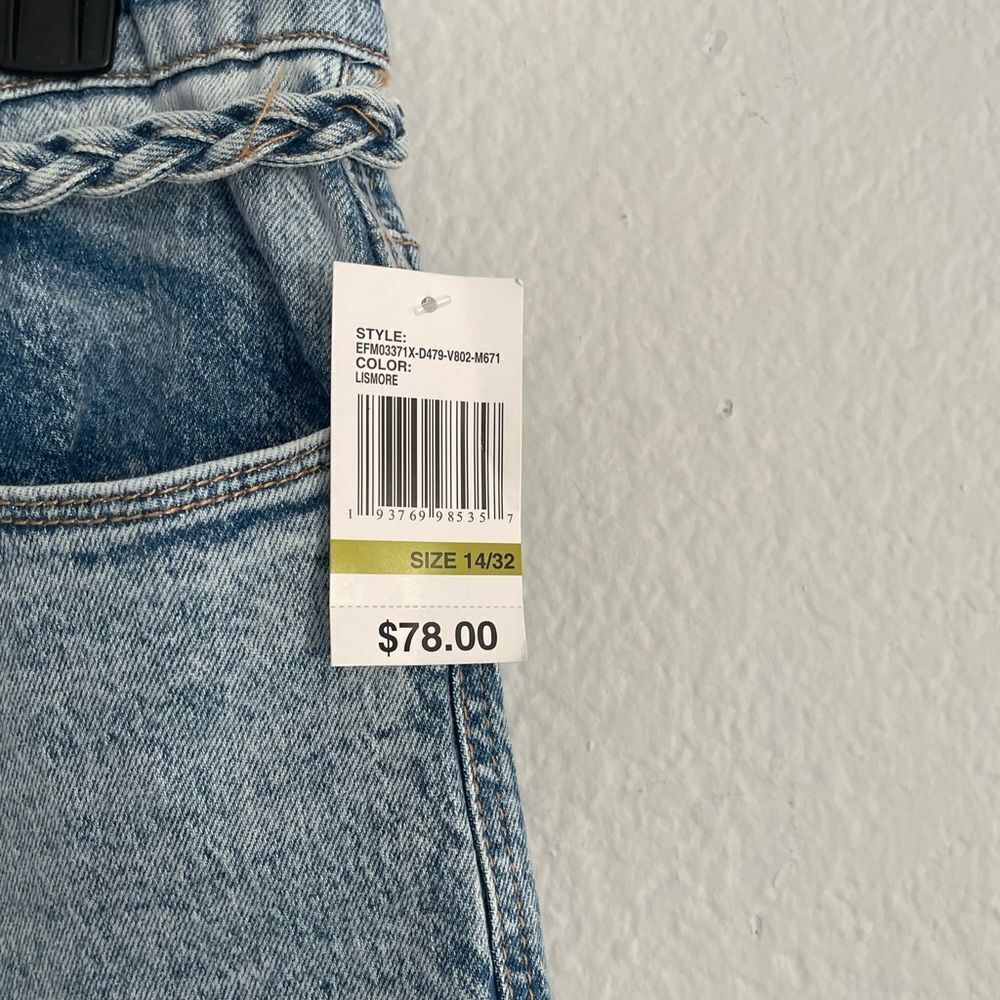 Kensie Light Blue Flare Jeans Retro Luxe Stretch
Color: Stone Wash Size: 14/32 - Picture 13 of 13
